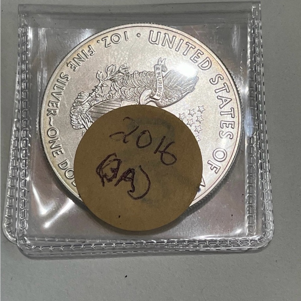 2016 American Silver Eagle 1 Dollar Coin - Picture 3 of 3